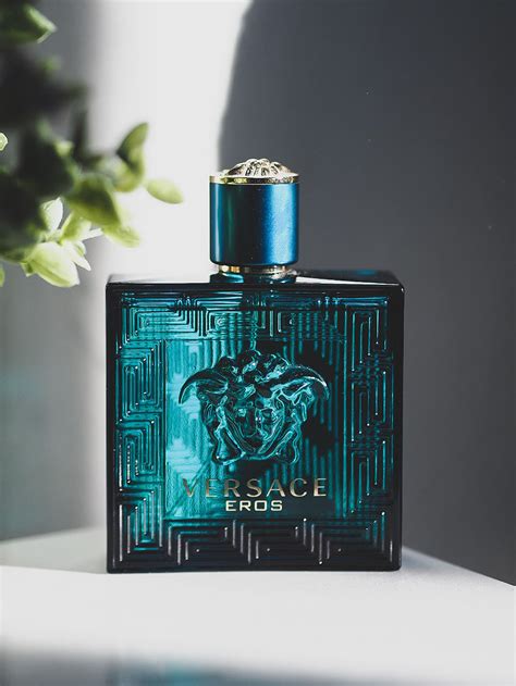 is versace eros good for summer